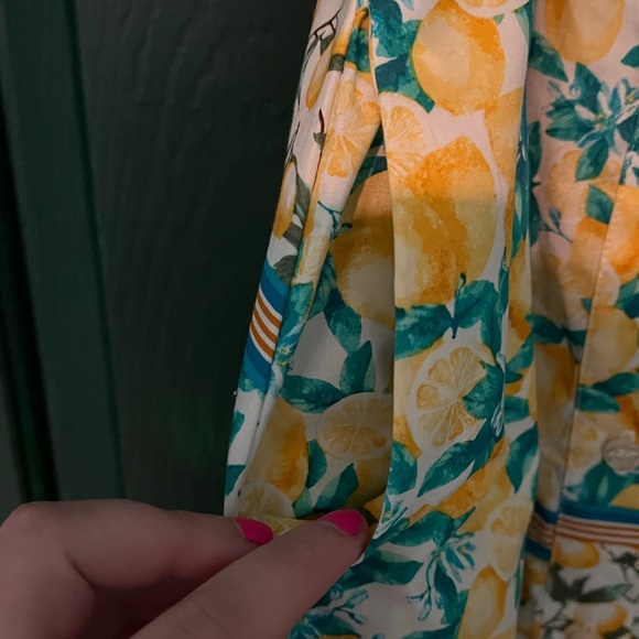 🍋Host Pick 🍋Chole + Rene Lemon dress - Picture 4 of 9